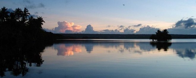 Oceans Watch Lake Te Nggano © SW